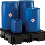 Polyethylene tanks or drums